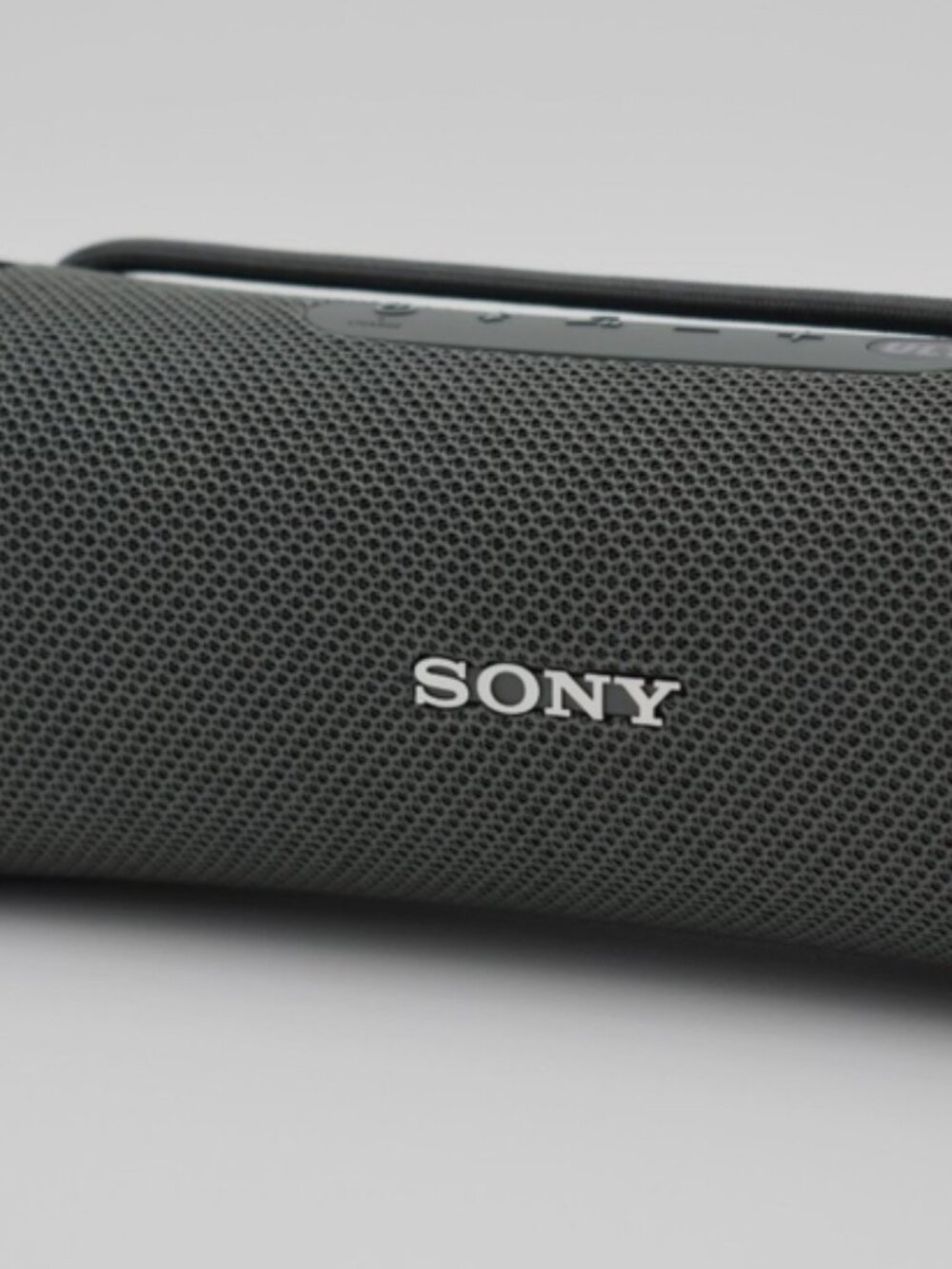 Sony Bluetooth Speaker Portable Personal Audio SRSULT10 Charcoal BASS Waterproof